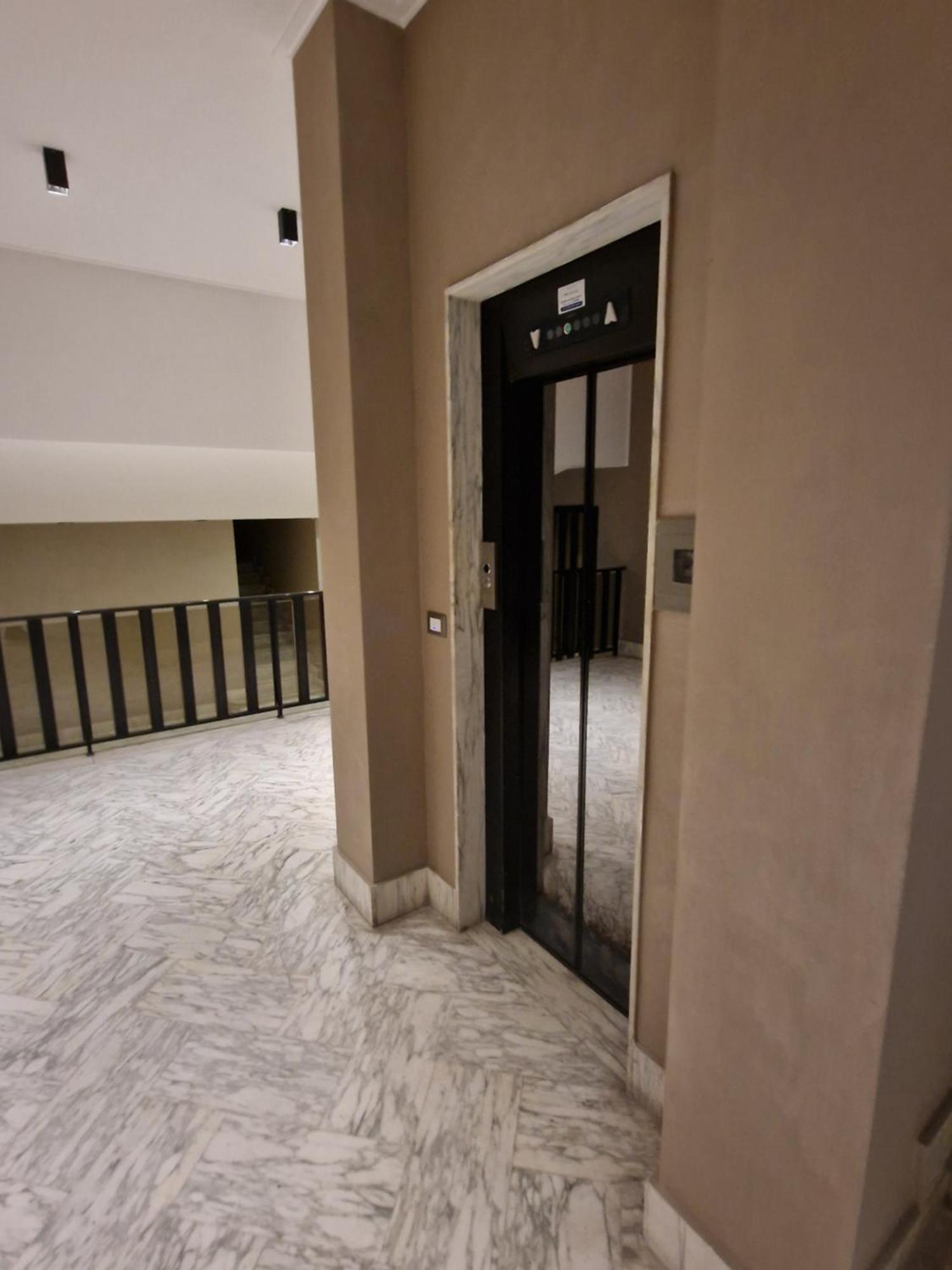 Sami Rooms - Teatro A 400 Mt - Ortigia A 1500 Mt - Syracuse Luaran gambar